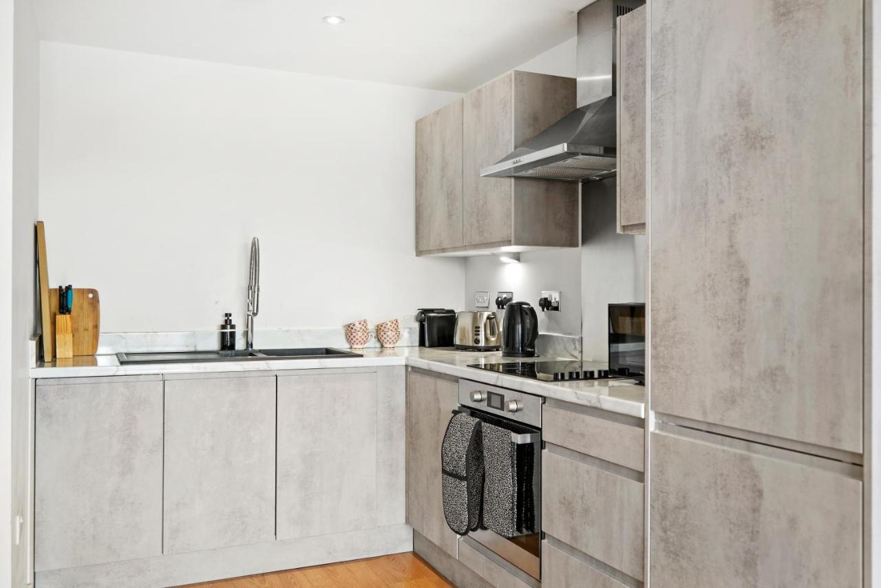 Stunning 2 Bedroom Apartment Leeds  Esterno foto