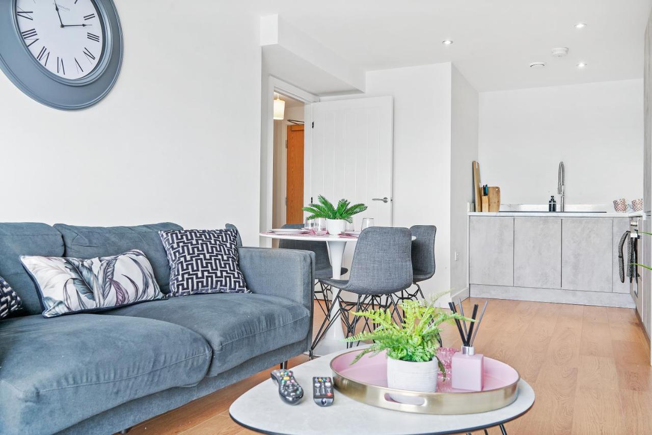 Stunning 2 Bedroom Apartment Leeds  Esterno foto